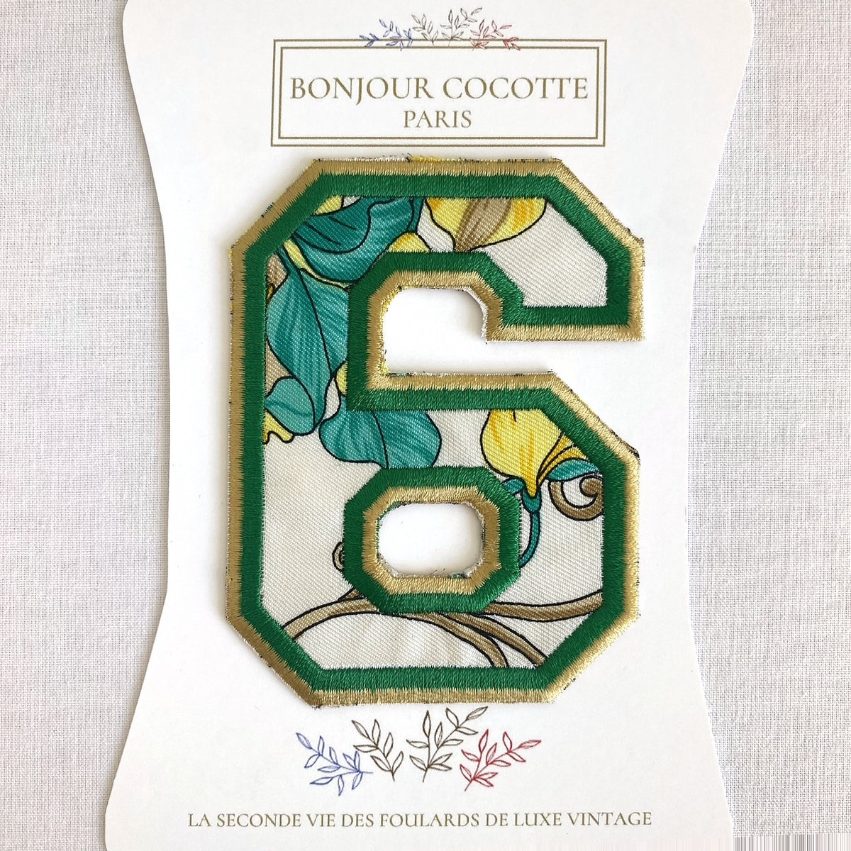 patch  brodé thermocollant chiffre 6 foulard vintage Dior upcyclé par Bonjour Cocotte