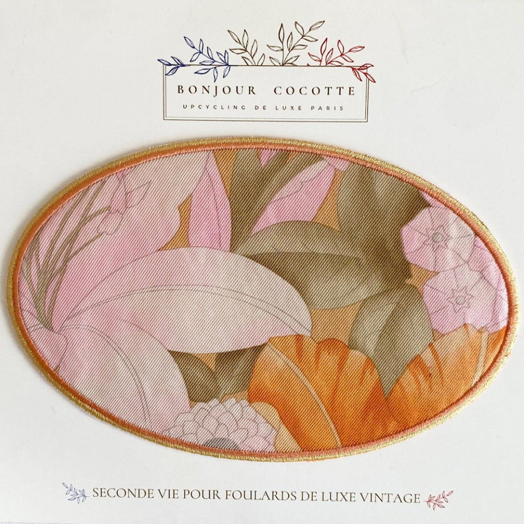 patch  thermocollant coudière en soie issu de foulards de luxe vintage revalorisé Léonard