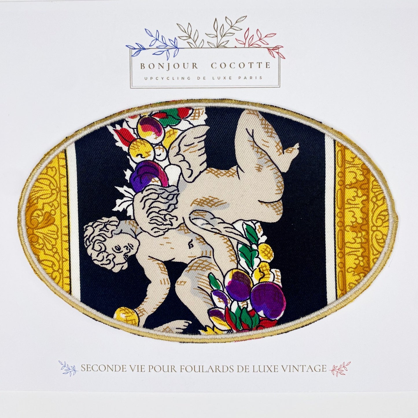 Patch  thermocollant brodé coudière issu de foulard en soie de luxe vintage upcyclé Céline